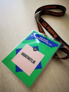 laminoidut kaulakortit